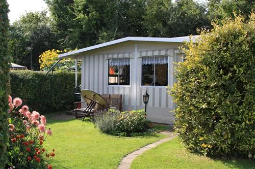 campingpark-waldesruh-behrensdorfostsee-rvkt6