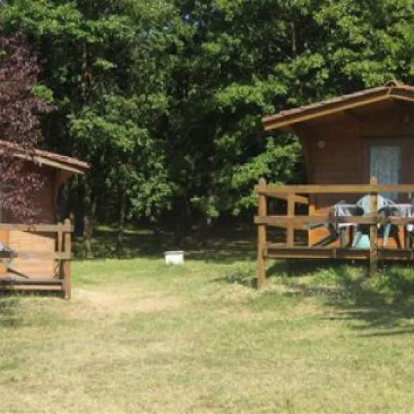 camping-du-basmeygnaud-valeuil-er87a