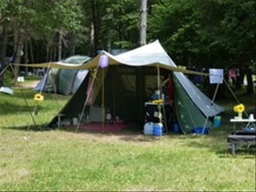 camping-du-basmeygnaud-valeuil-ymdr5