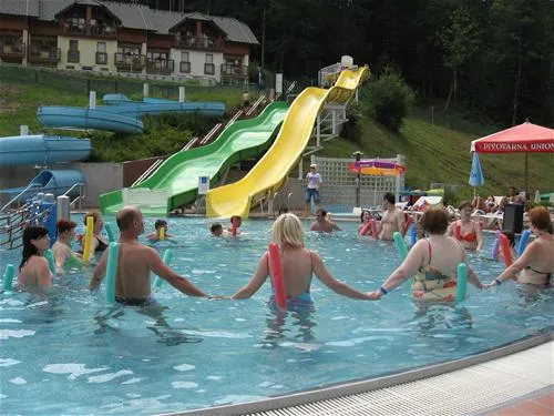 eco-terme-snovik-laze-v-tuhinju-dhxv7