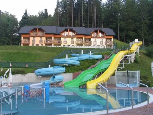 eco-terme-snovik-laze-v-tuhinju-wdjaf