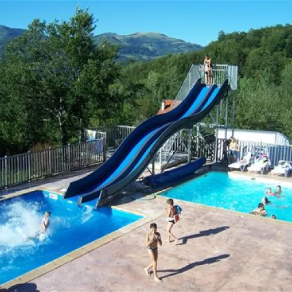 camping-la-pommeraie-vic-sur-cere-et5fr