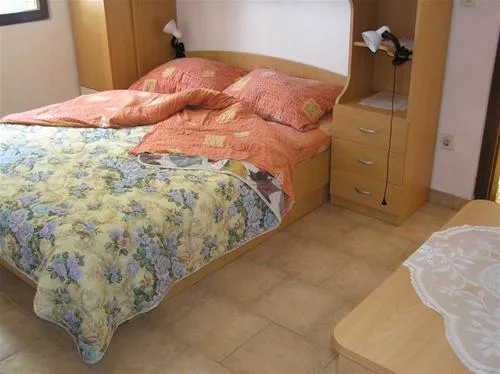camping-trstenica-orebi-fa8rt