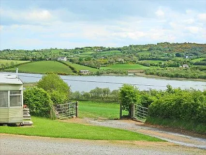 lakeside-view-c-c-park-annahilt-toiuo