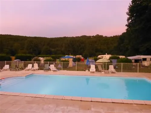 camping-le-bois-du-coderc-antonne-et-trigonant-lyt5i