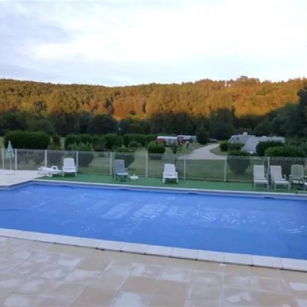 camping-le-bois-du-coderc-antonne-et-trigonant-q7pbr