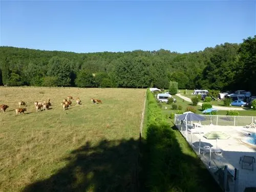 camping-le-bois-du-coderc-antonne-et-trigonant-wfcgx