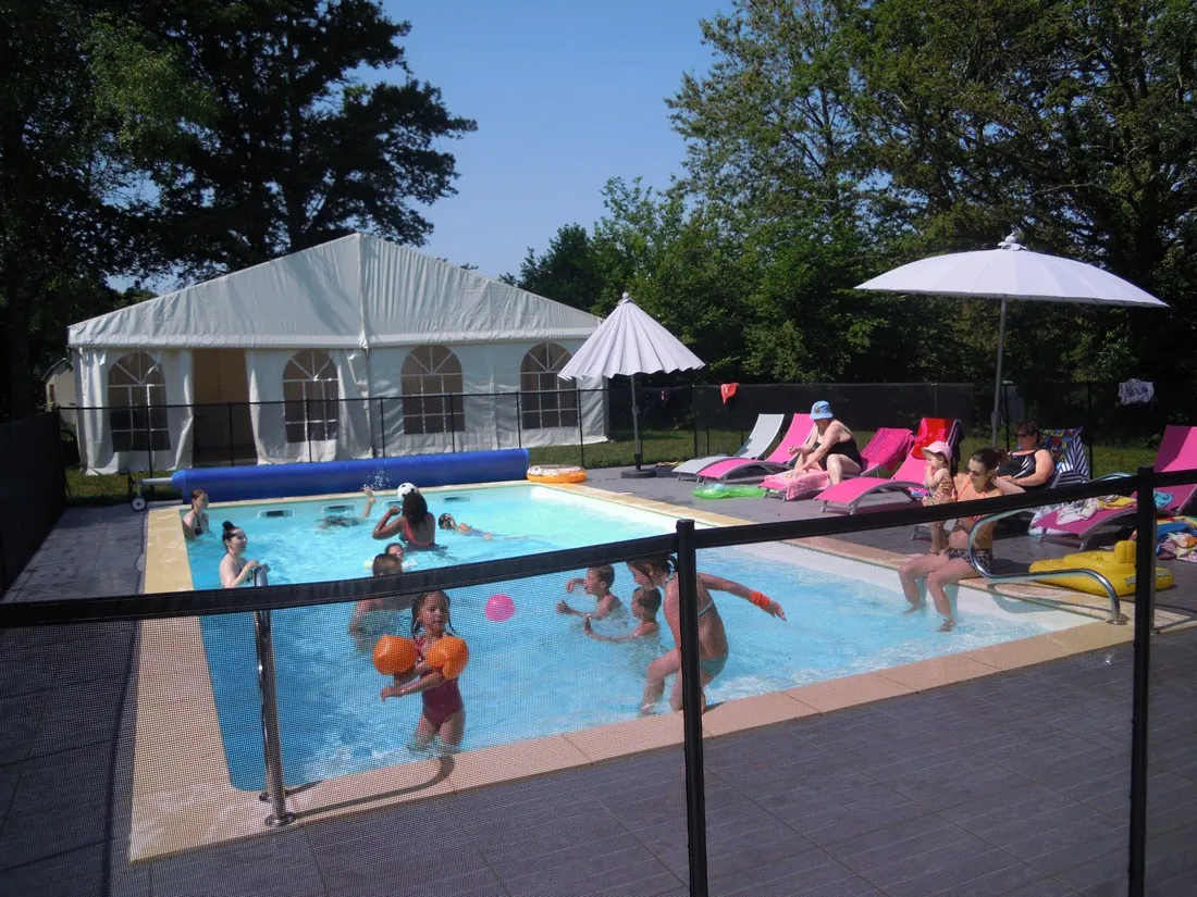 camping-la-cazine-noth-vhg6w
