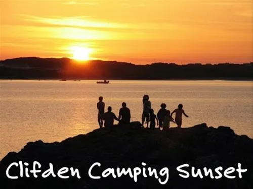 clifden-eco-beach-camping-caeavanning-park-clifden-8e5ov