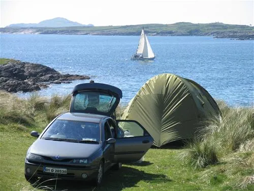 clifden-eco-beach-camping-caeavanning-park-clifden-mvzsf