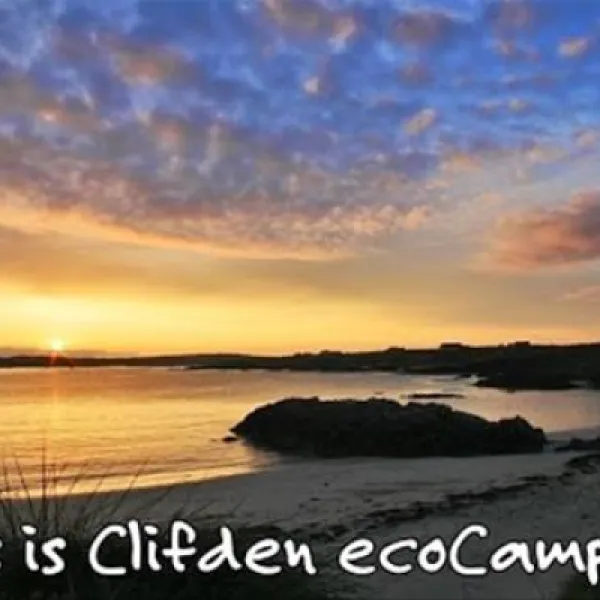 clifden-eco-beach-camping-caeavanning-park-clifden-ssgvz
