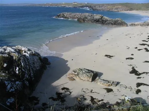 clifden-eco-beach-camping-caeavanning-park-clifden-vjzbk
