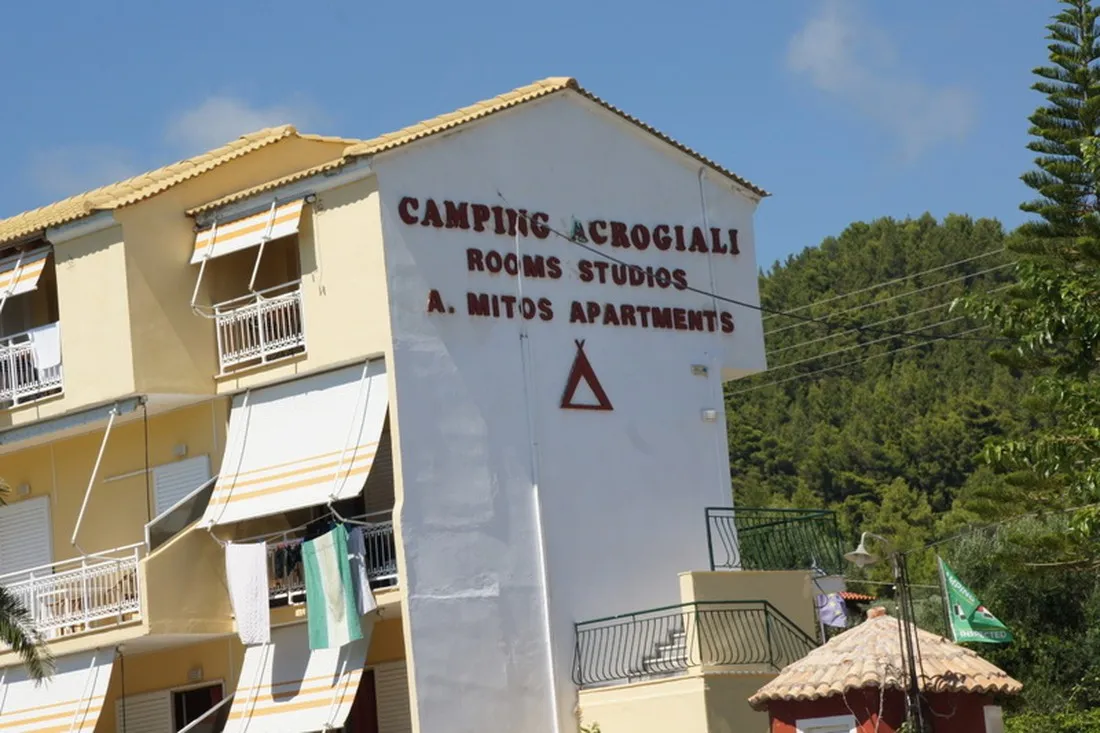 campsite-acrogiali-preveza-3bgwj