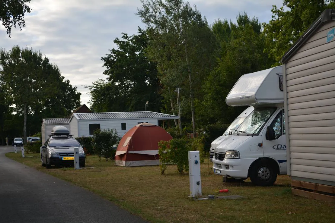camping-du-lac-mesnil-sous-jumieges-dblgf
