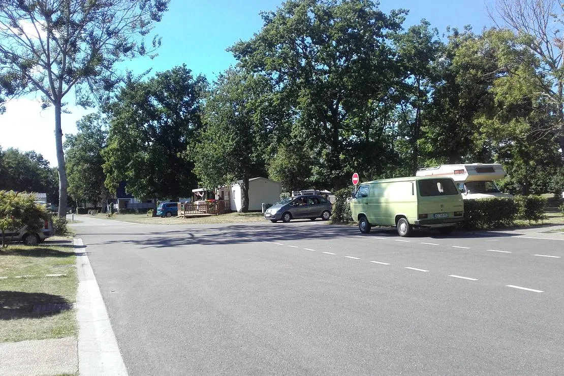 camping-du-lac-mesnil-sous-jumieges-k2jqw