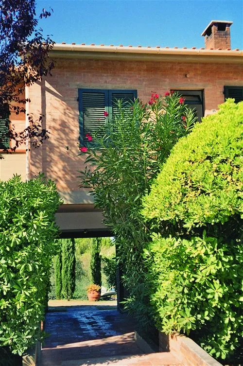 camping-valle-gaia-residence-la-casetta-casale-marittimo-zehaa