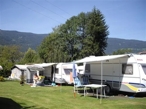 wellness-seecamping-parth-ossiach-bkyd8
