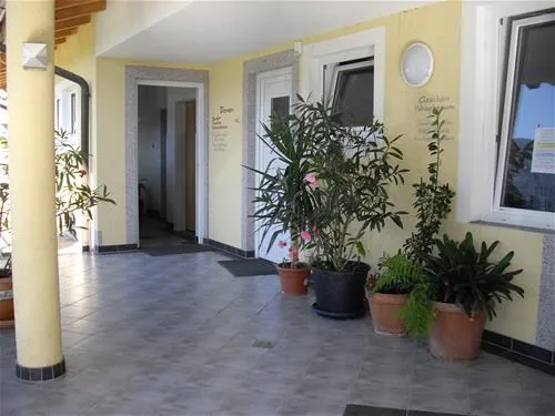 wellness-seecamping-parth-ossiach-qqwek