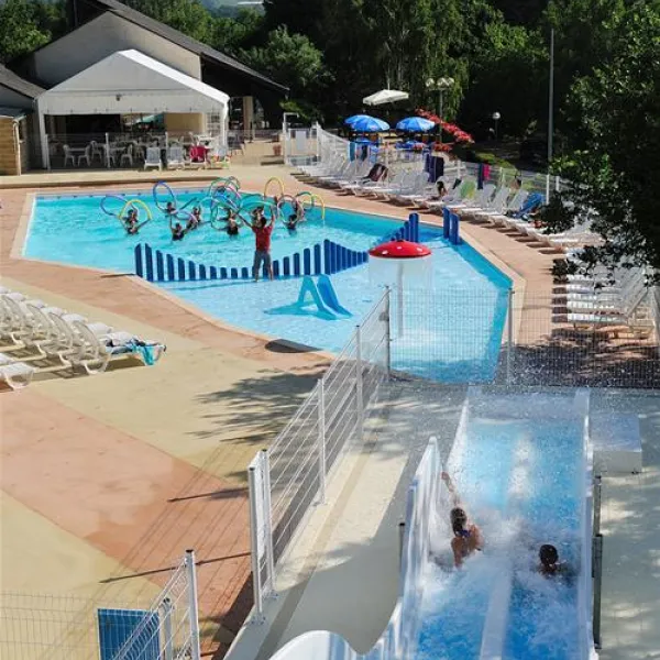 camping-les-terrasses-du-lac-pont-de-salars-bfxrf