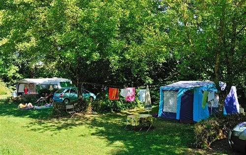 camping-les-terrasses-du-lac-pont-de-salars-sfwzp