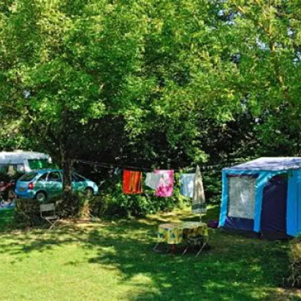 camping-les-terrasses-du-lac-pont-de-salars-sfwzp