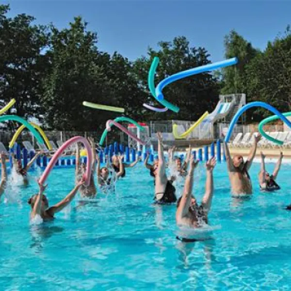 camping-les-terrasses-du-lac-pont-de-salars-vgs5n