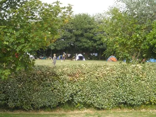 camping-aire-naturelle-de-keringard-cledencapsizun-4c2ww