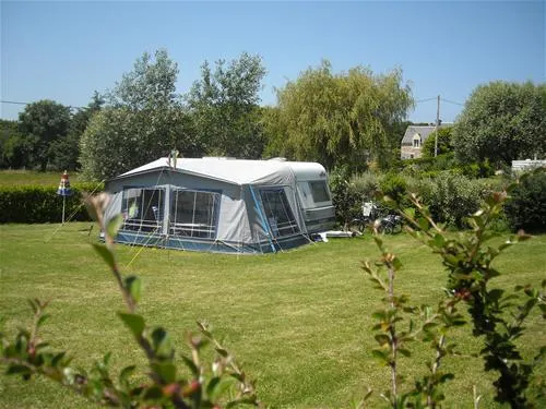camping-aire-naturelle-de-keringard-cledencapsizun-ifre9