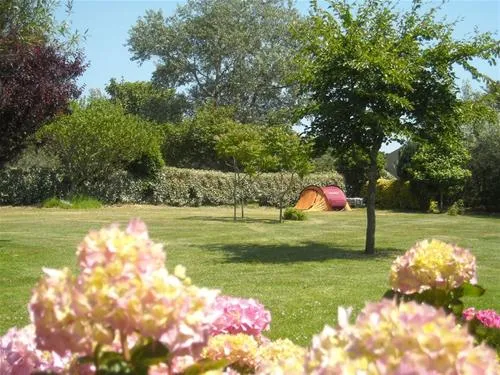 camping-aire-naturelle-de-keringard-cledencapsizun-lelxk