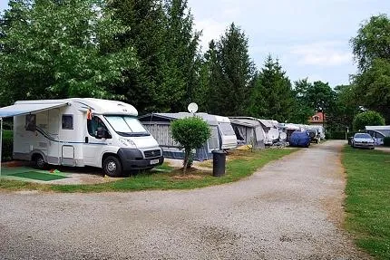 castrum-thermalcamping-lenti-lenti-qw1vw