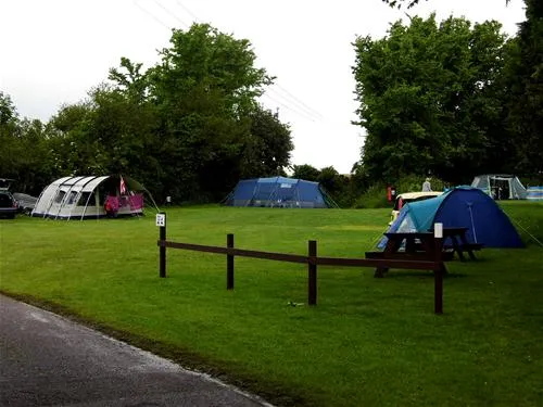 little-switzerland-caravan-site-folkestone-gxkli