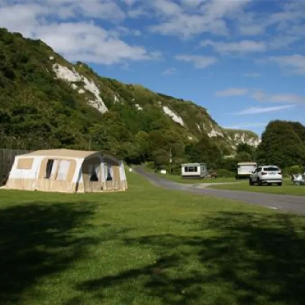 little-switzerland-caravan-site-folkestone-nwqxq