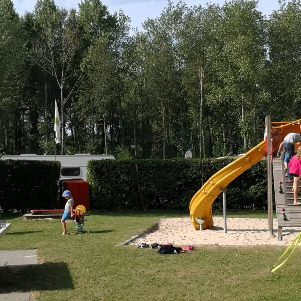 camping-groeneveld-bachtemarialeerne-rvgwn