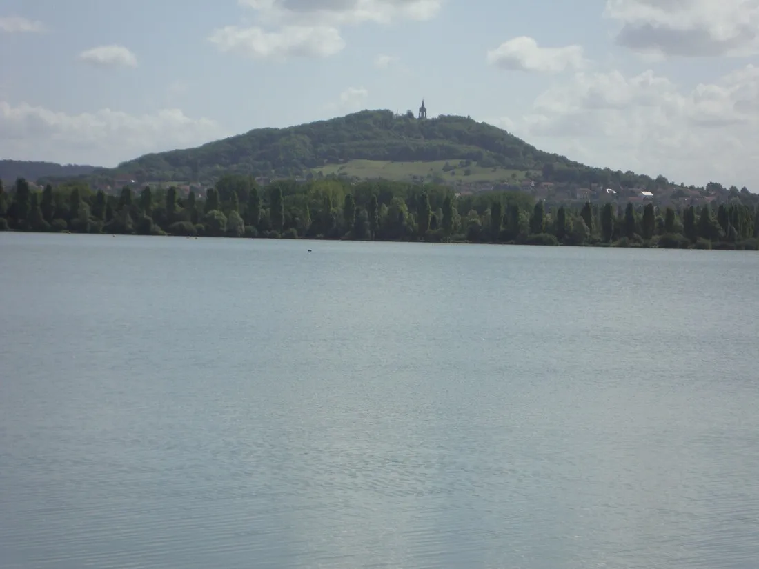 international-du-lac-vesoul-haute-saone-5j6nw