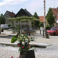 camping-am-see-sand-am-main-udmx0