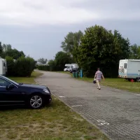 neue-donau-wenen-y3qvq