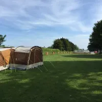 burgh-castle-marina-and-caravan-park-great-yarmouth-nzl5u
