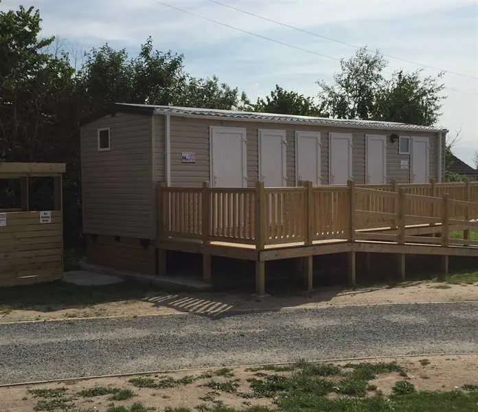 burgh-castle-marina-and-caravan-park-great-yarmouth-qklsa
