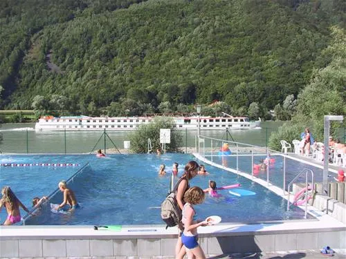 camping-an-der-donau-engelhartszell-c1vme