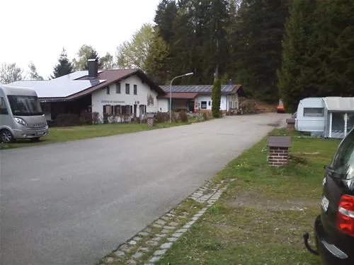 sommer-und-wintercamping-am-nationalpark-klingenbrunn-u7pss