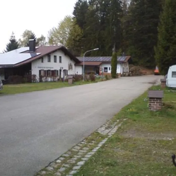 sommer-und-wintercamping-am-nationalpark-klingenbrunn-u7pss