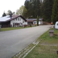 sommer-und-wintercamping-am-nationalpark-klingenbrunn-u7pss