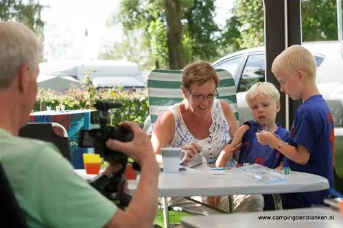 camping-den-blanken-neede-virmf