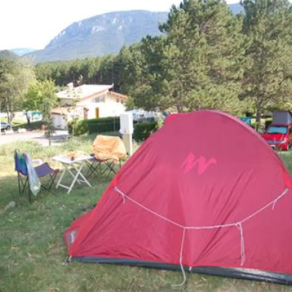 camping-municipal-la-sapinette-quillan-qnpz2