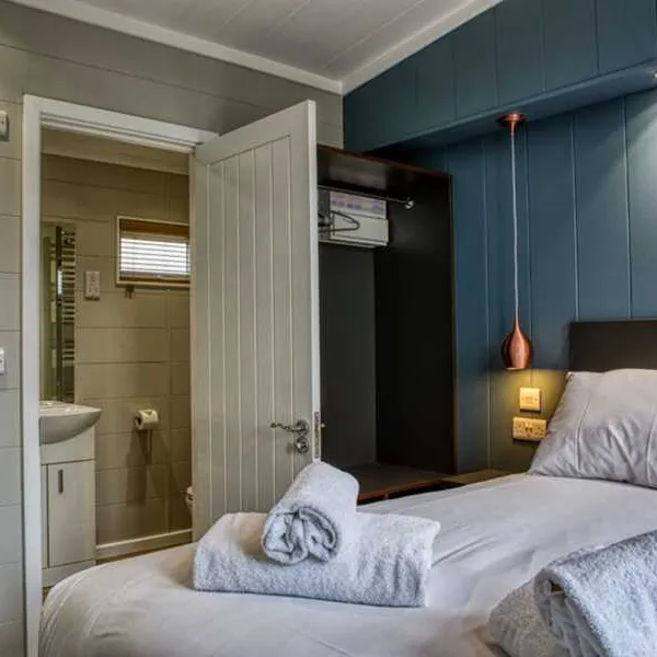 newlands-holidays-bridport-kno5f
