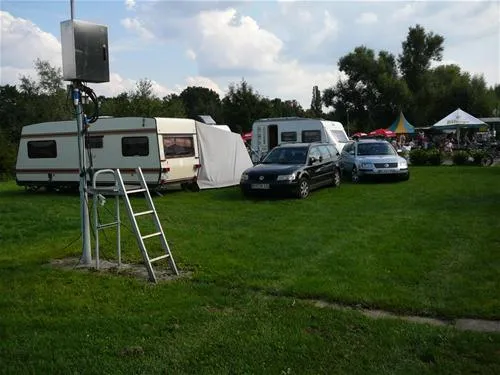 rheincamping-siebengebirgsblick-remagenrolandswerth-f4xat