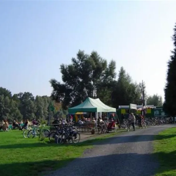 rheincamping-siebengebirgsblick-remagenrolandswerth-wtu1f