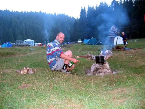 camping-poiana-glavoi-spre-cetetiile-ponorului-54aer