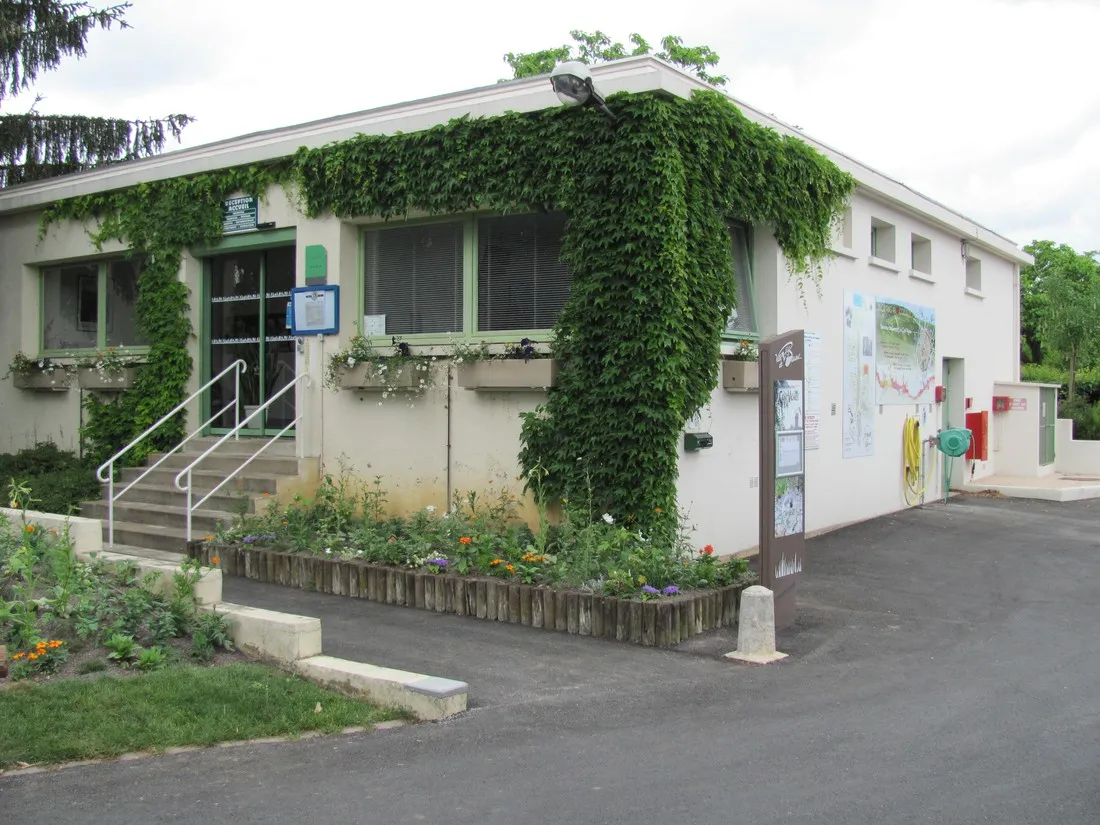 camping-municipal-des-cent-vignes-beaune-j8ker