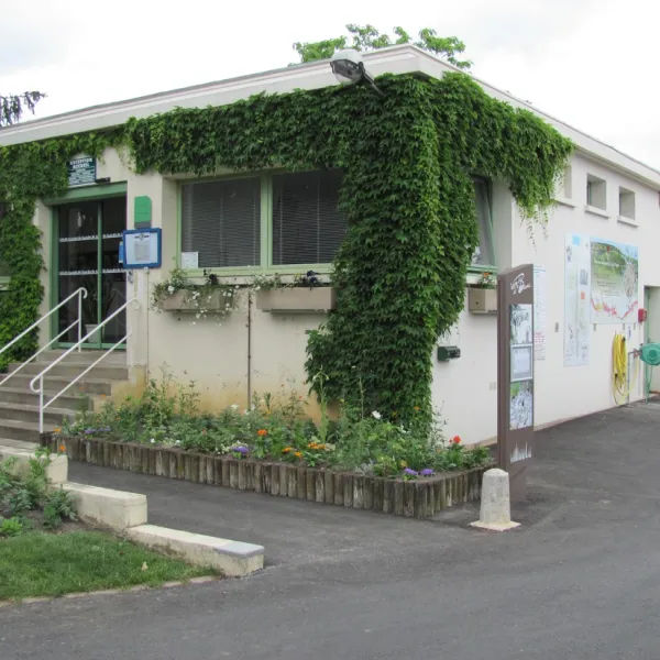 camping-municipal-des-cent-vignes-beaune-j8ker
